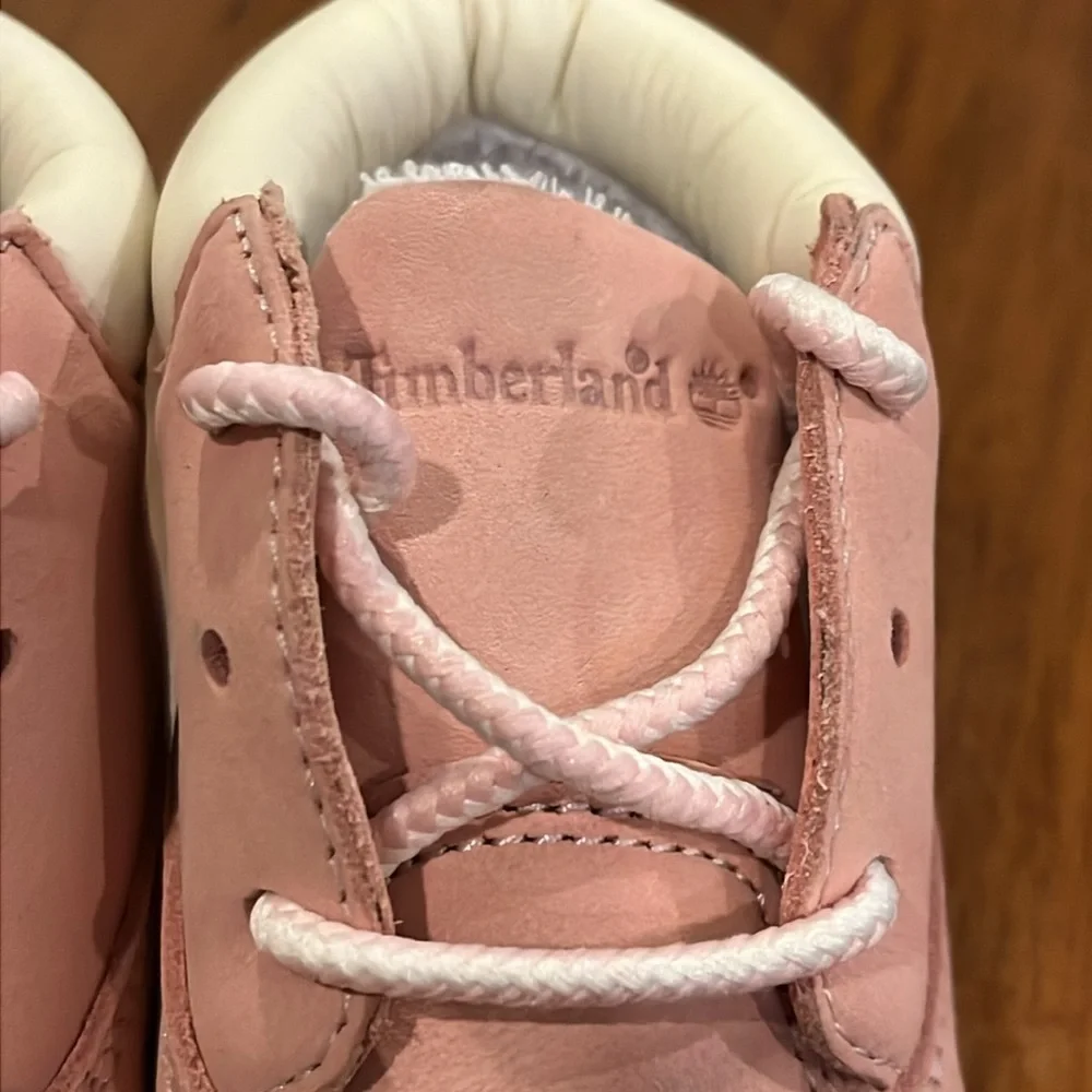 Timberland Infant Baby Crib Booties Boots Crib Shoes Girls Size 1 - 3/6 Months